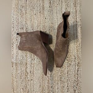 Dolce Vita Western Boots